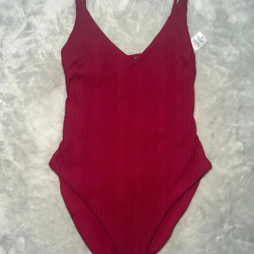 L*Space Gianna One-Piece Swimsuit Size 6 NWOT